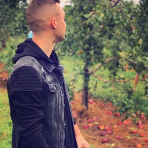 Meet your Posher, Tyler